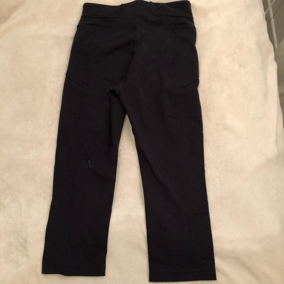 Lolë Capri Livy - Picture 2 of 3